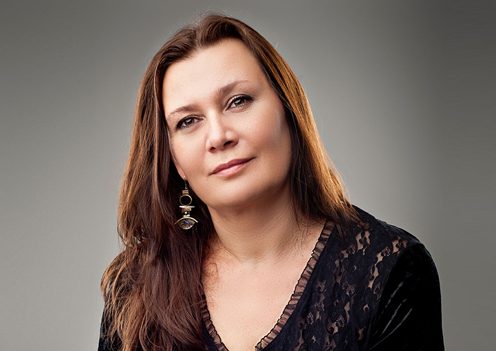 Violeta Alando
